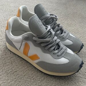 Veja Men's Sneakers in Gray and Yellow